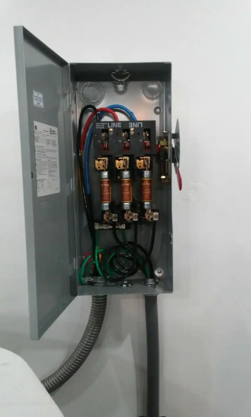 Three-phase disconnect switch installed for Smoke Detector Installation in Fruita